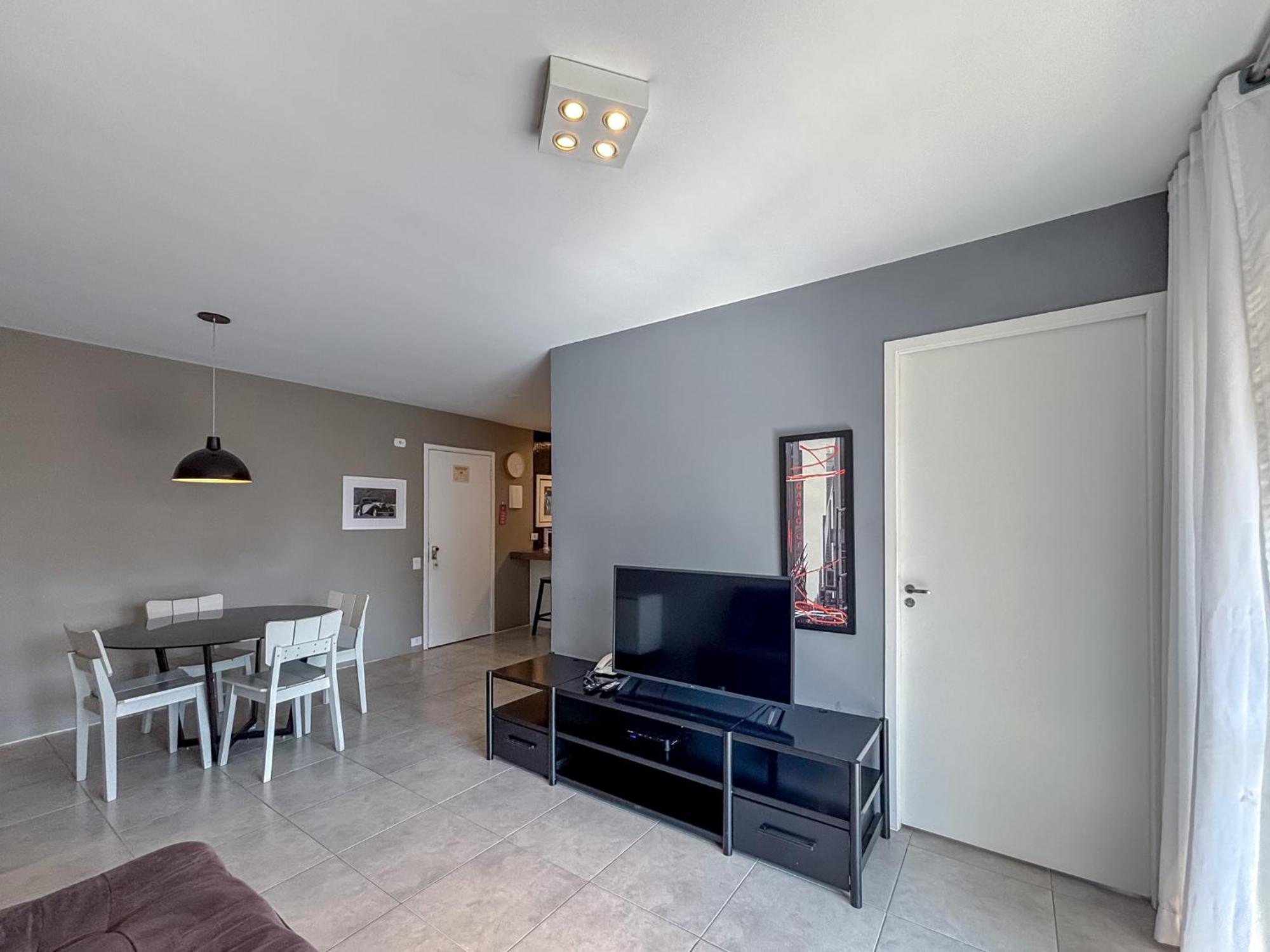 Flat Classic Charm - No Coracao Do Itaim Bibi
